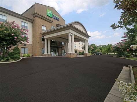 holiday inn daleville va.
